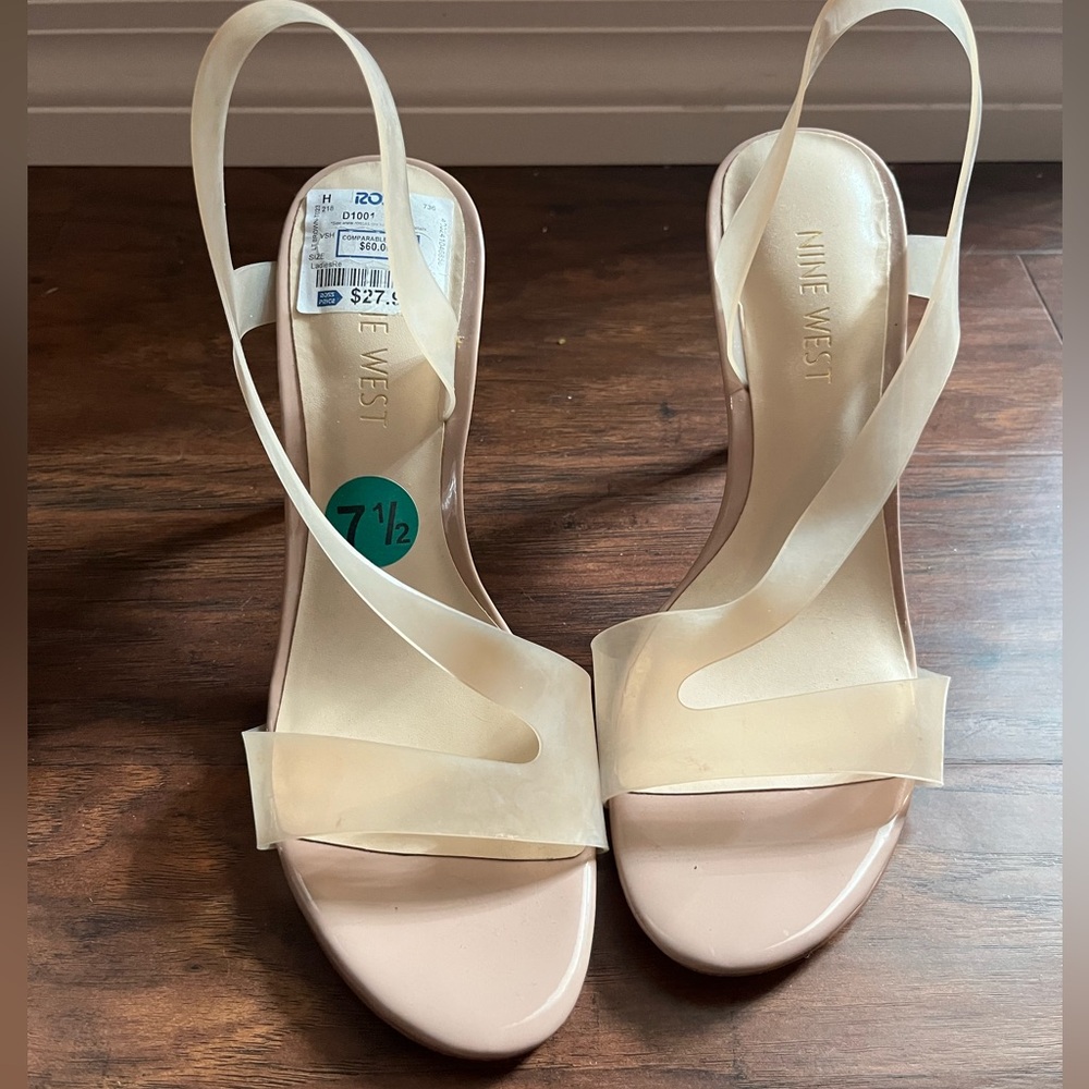 Nine West Nude heel